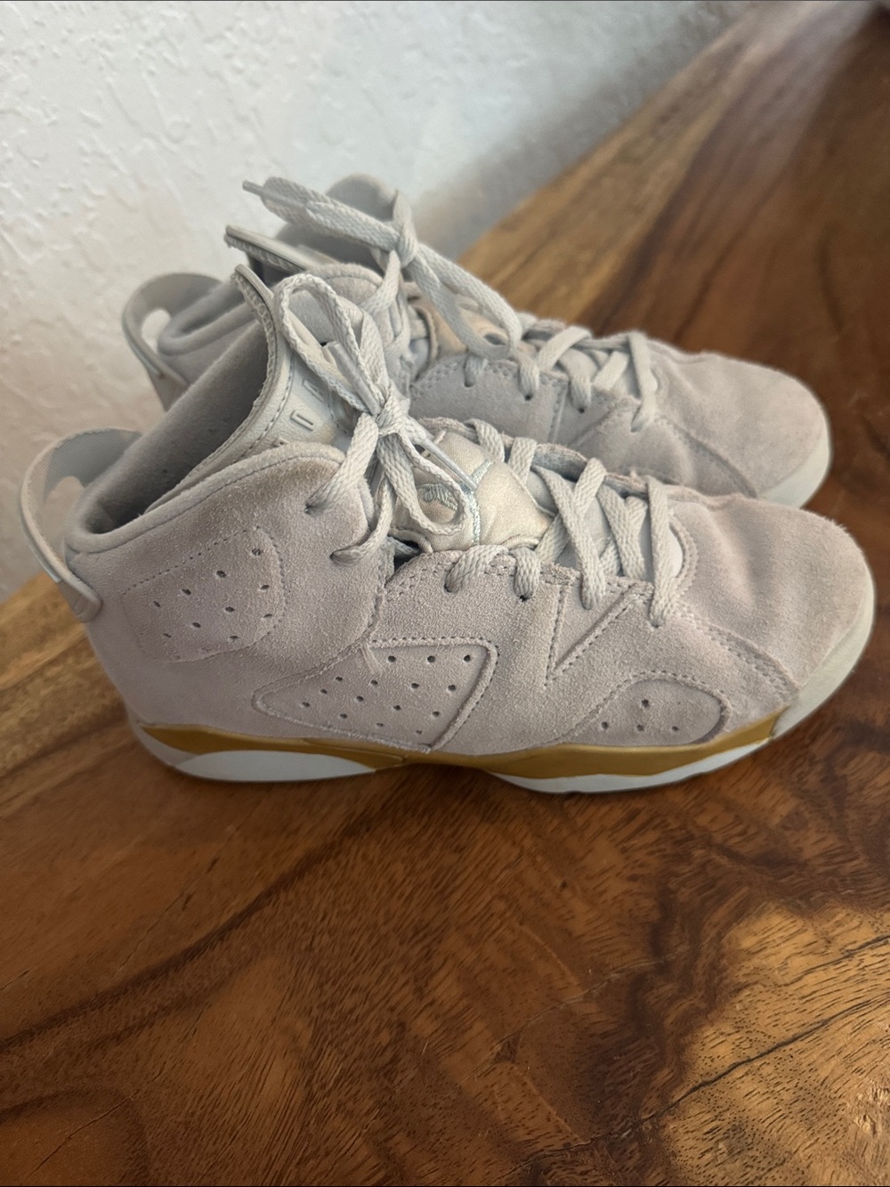 Jordan Kids Beige and Gold Suede Sneakers basketball sneakers 3